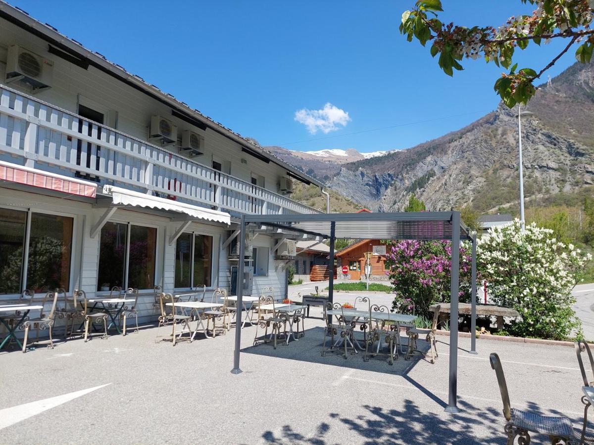 Hotel Restaurant Lancheton Saint-Julien-Mont-Denis Exterior photo